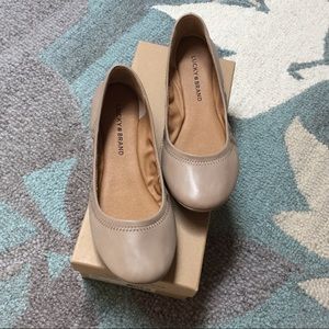 Lucky Brand Leather Flats 7.5M (7M?)